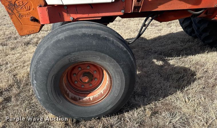 image for item DV2853 1979 Case 2390 tractor