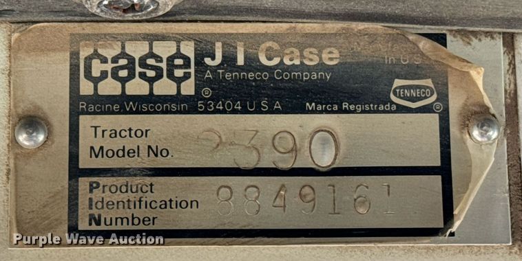 image for item DV2853 1979 Case 2390 tractor