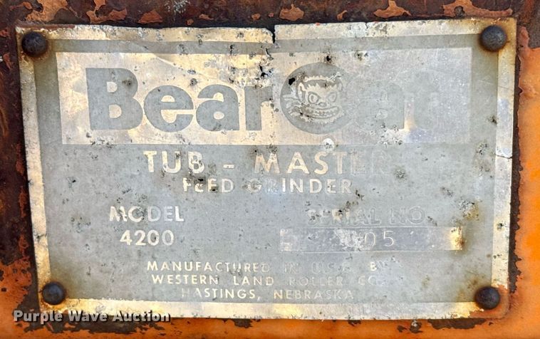 image for item DV2855 Bear Cat 4200 tub grinder