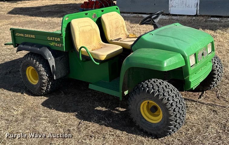 image for item DV2856 2001 John Deere Gator utility vehicle