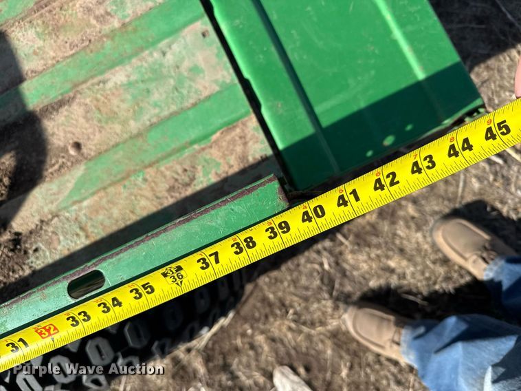 image for item DV2856 2001 John Deere Gator utility vehicle