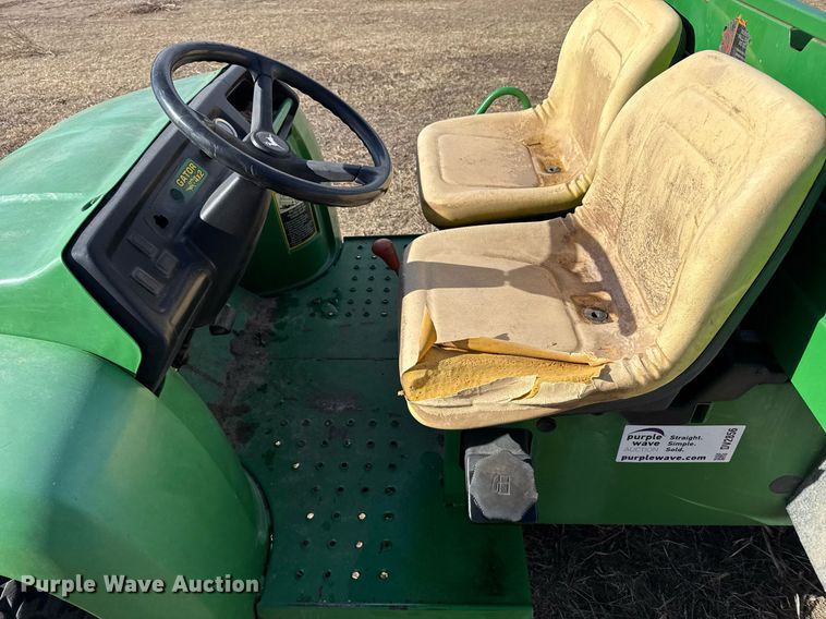 image for item DV2856 2001 John Deere Gator utility vehicle