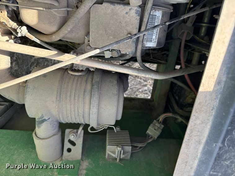 image for item DV2856 2001 John Deere Gator utility vehicle