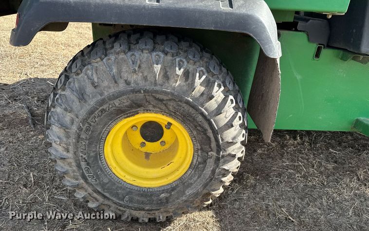 image for item DV2856 2001 John Deere Gator utility vehicle