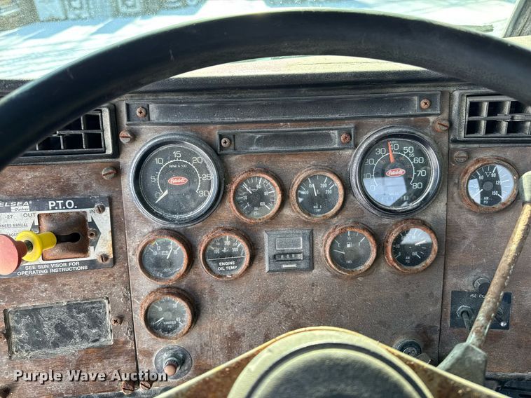 image for item DW2476 1989 Peterbilt 377 truck cab and chassis