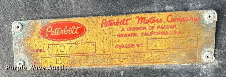 image for item DW2476 1989 Peterbilt 377 truck cab and chassis