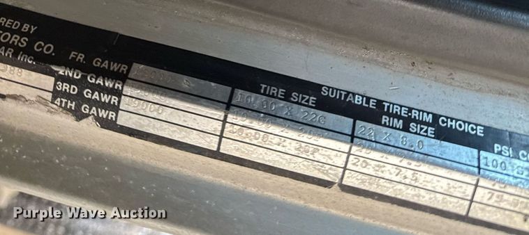 image for item DW2476 1989 Peterbilt 377 truck cab and chassis