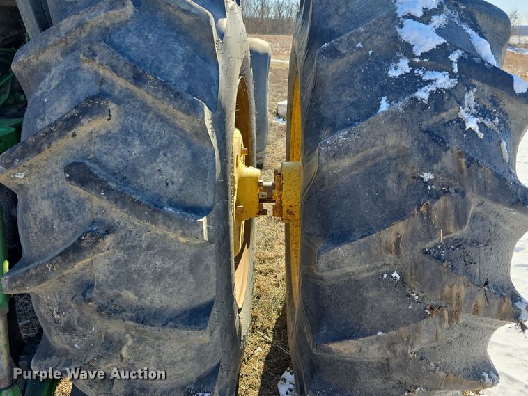 image for item DW3062 1983 John Deere 4850 MFWD tractor