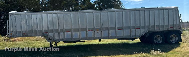 image for item DX3625 1989 Cornhusker Grain Hopper grain trailer