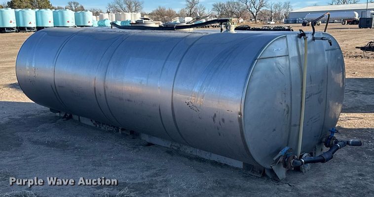 image for item DX3946 Water tank