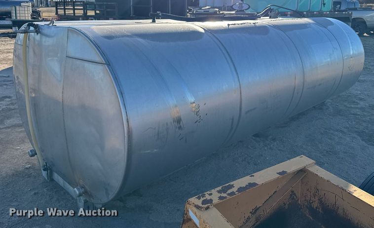 image for item DX3946 Water tank