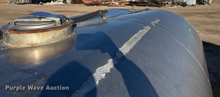 image for item DX3946 Water tank