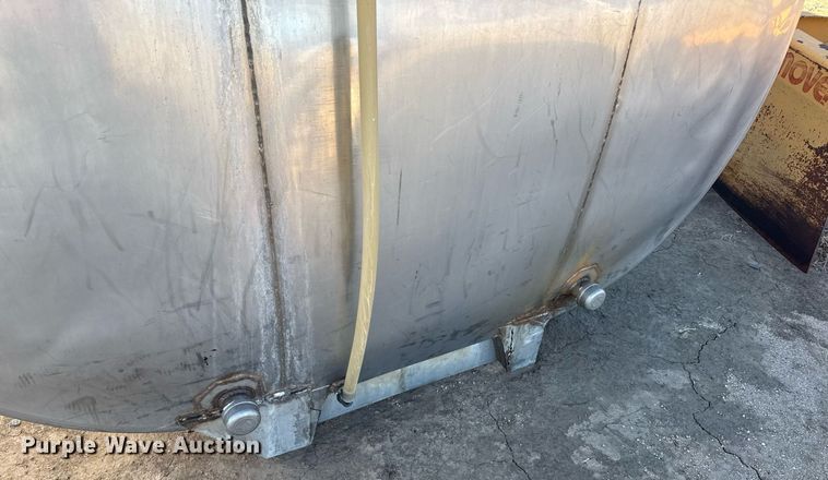 image for item DX3946 Water tank