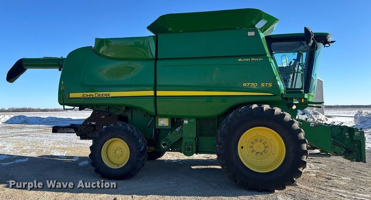 image for item DX3951 2008 John Deere 9770 STS combine