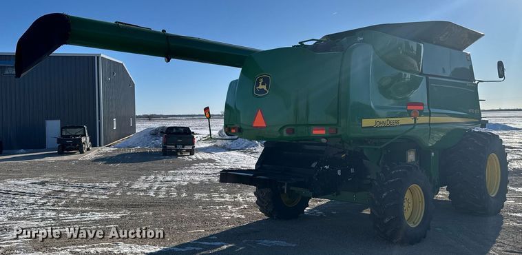 image for item DX3951 2008 John Deere 9770 STS combine