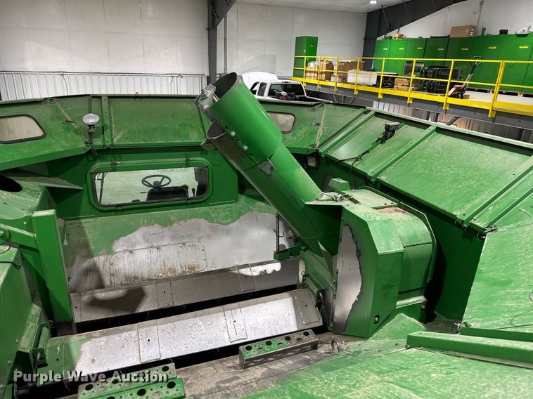 image for item DX3951 2008 John Deere 9770 STS combine