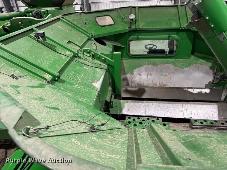 image for item DX3951 2008 John Deere 9770 STS combine