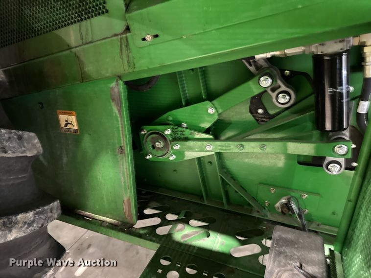 image for item DX3951 2008 John Deere 9770 STS combine