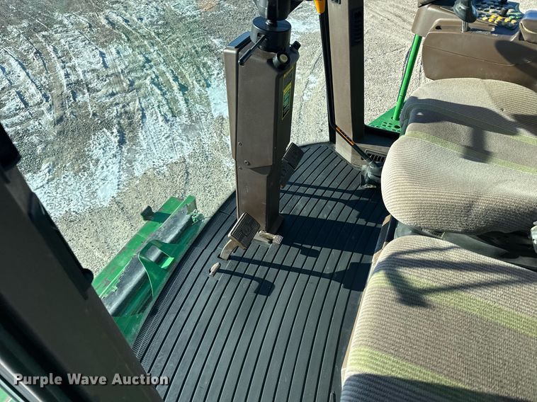 image for item DX3951 2008 John Deere 9770 STS combine