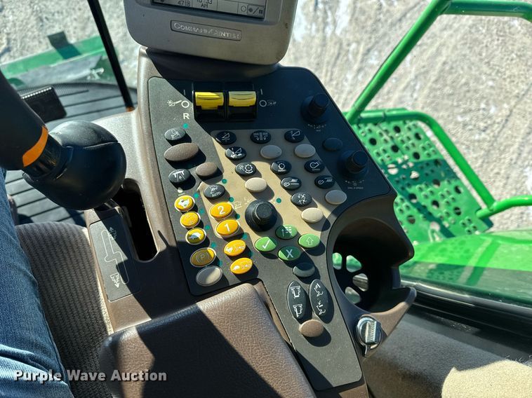 image for item DX3951 2008 John Deere 9770 STS combine