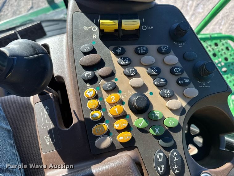 image for item DX3951 2008 John Deere 9770 STS combine