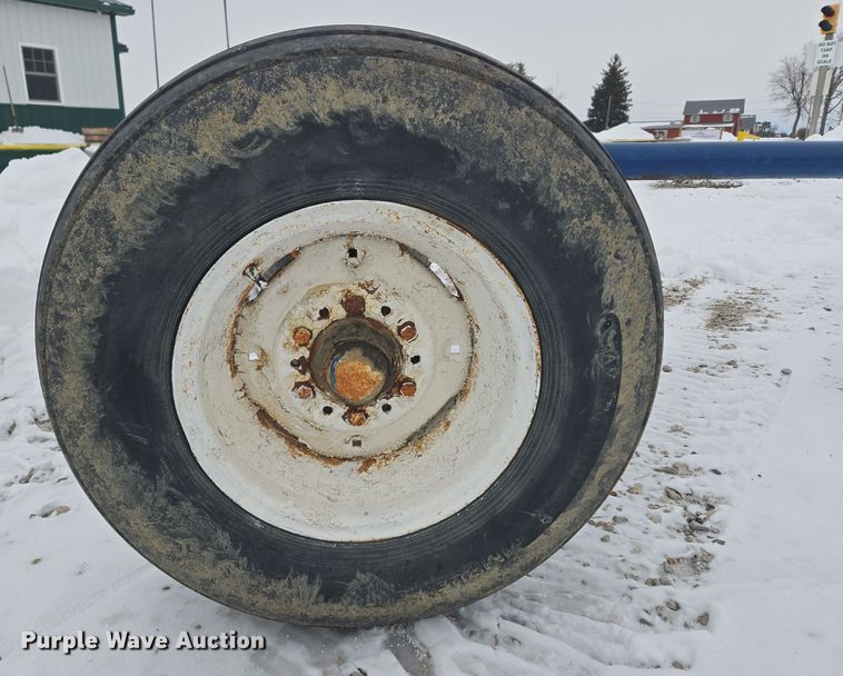 image for item EC3943 Running gear