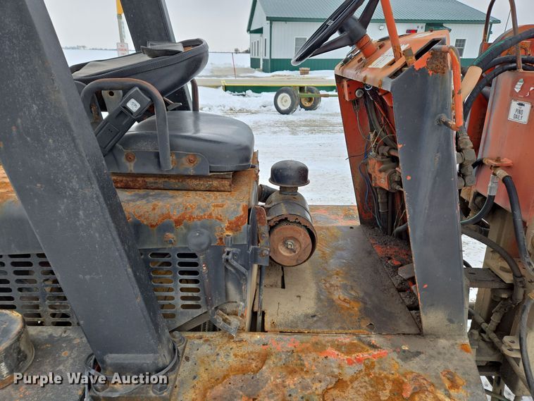 image for item EC3945 1991 Willmar Wrangler wheel loader