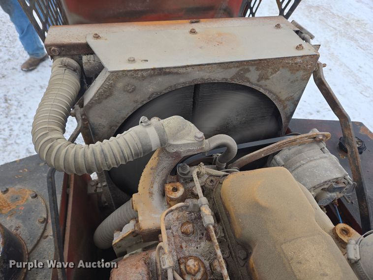 image for item EC3945 1991 Willmar Wrangler wheel loader