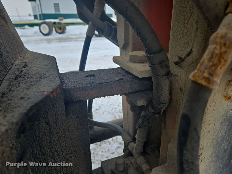 image for item EC3945 1991 Willmar Wrangler wheel loader