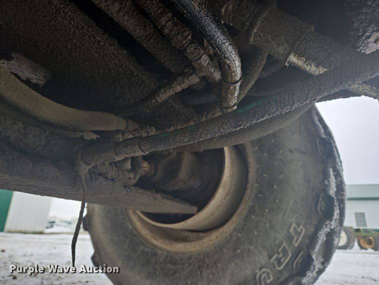 image for item EC3945 1991 Willmar Wrangler wheel loader