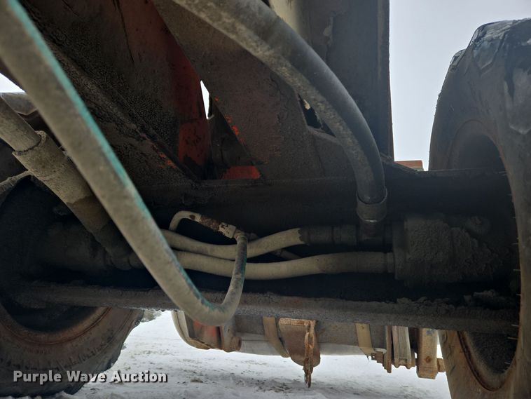 image for item EC3945 1991 Willmar Wrangler wheel loader