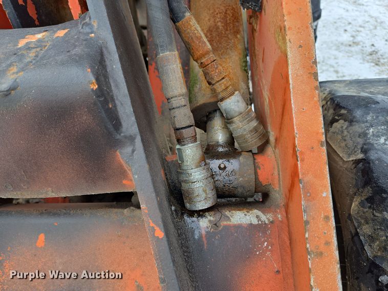 image for item EC3945 1991 Willmar Wrangler wheel loader