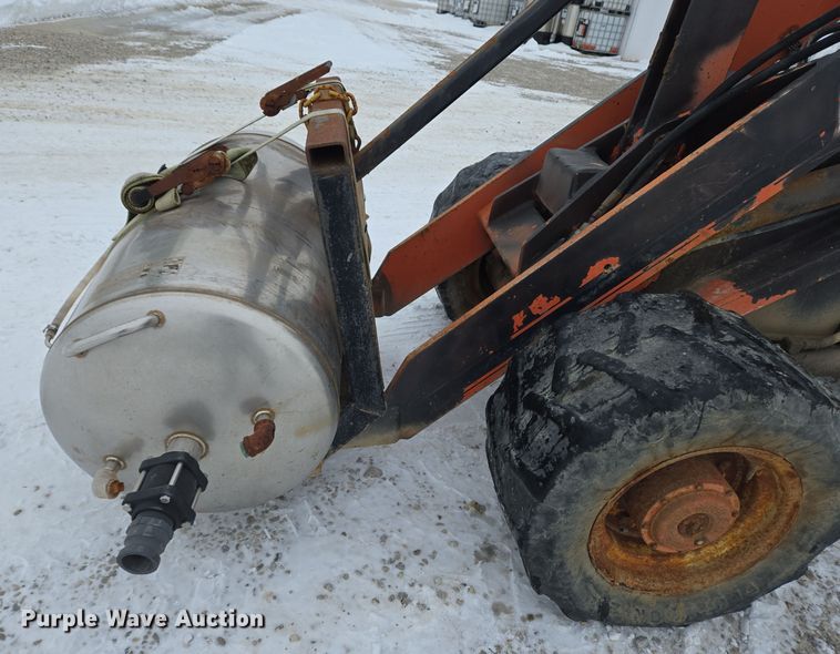 image for item EC3945 1991 Willmar Wrangler wheel loader