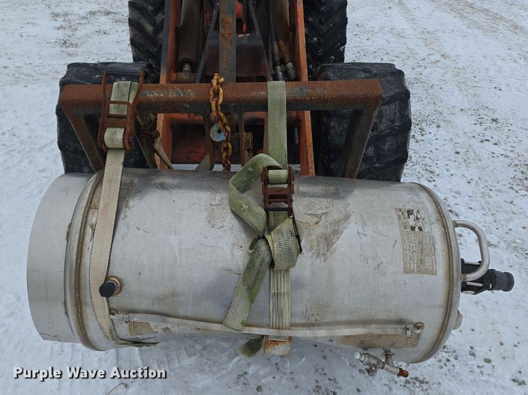 image for item EC3945 1991 Willmar Wrangler wheel loader