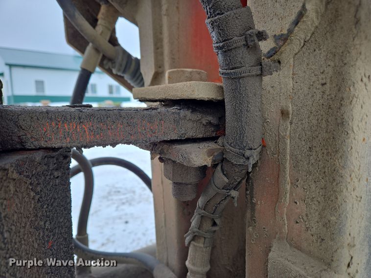 image for item EC3945 1991 Willmar Wrangler wheel loader