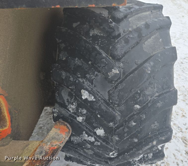 image for item EC3945 1991 Willmar Wrangler wheel loader