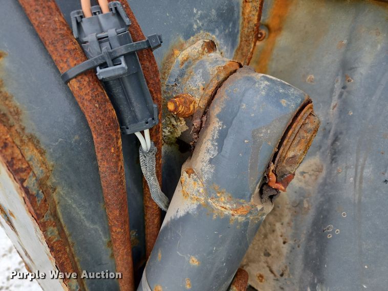 image for item EC3949 2017 John Deere 324E skid steer loader