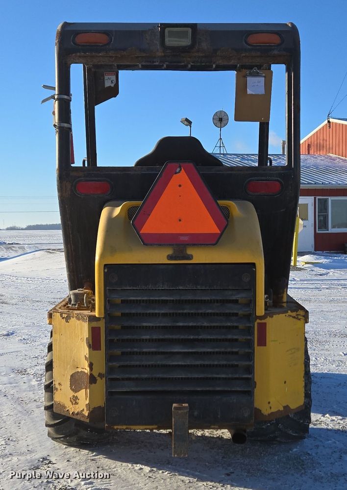 image for item EC3950 2001 Willmar 4500 Wrangler compact wheel loader