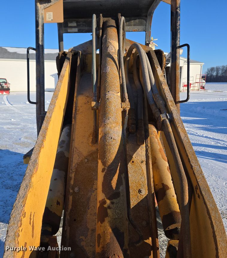 image for item EC3950 2001 Willmar 4500 Wrangler compact wheel loader