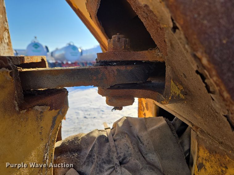 image for item EC3950 2001 Willmar 4500 Wrangler compact wheel loader