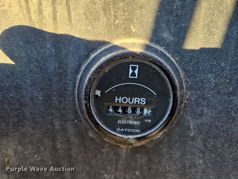 image for item EC3950 2001 Willmar 4500 Wrangler compact wheel loader