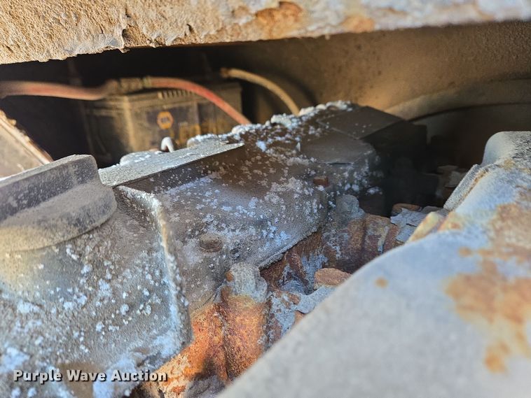 image for item EC3950 2001 Willmar 4500 Wrangler compact wheel loader