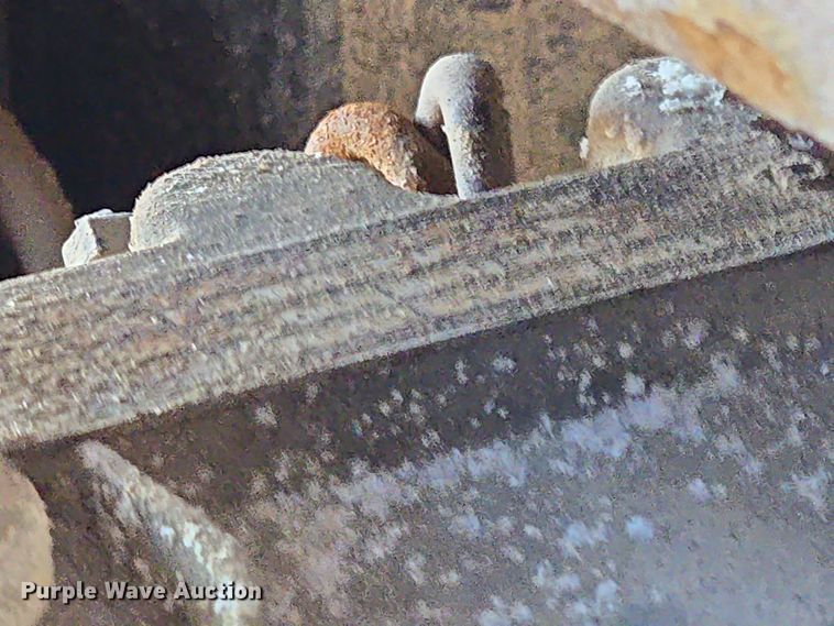 image for item EC3950 2001 Willmar 4500 Wrangler compact wheel loader