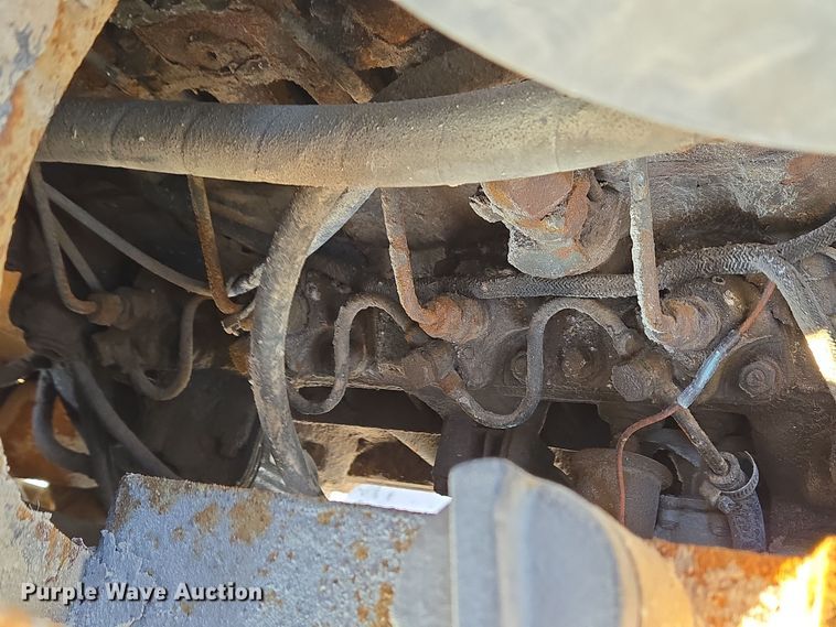 image for item EC3950 2001 Willmar 4500 Wrangler compact wheel loader