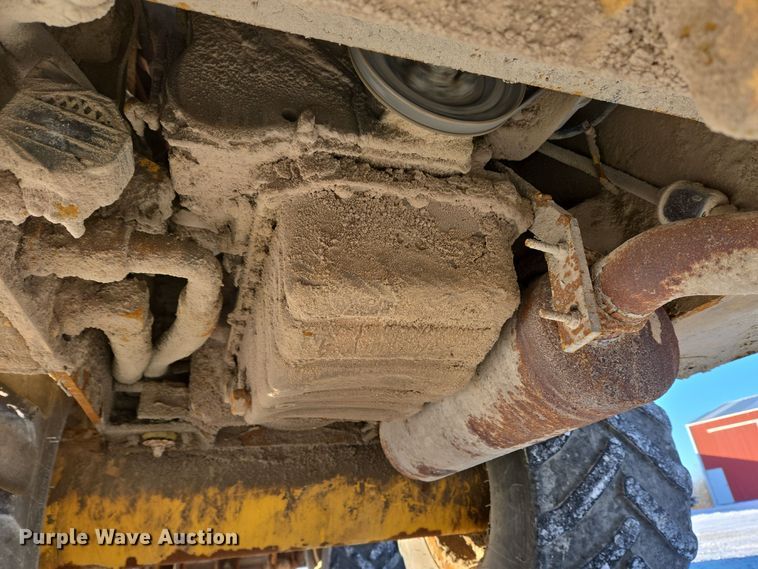 image for item EC3950 2001 Willmar 4500 Wrangler compact wheel loader