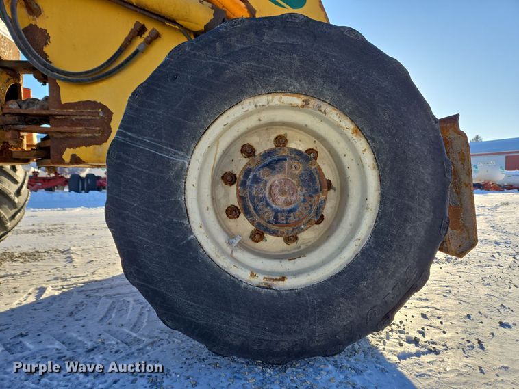 image for item EC3950 2001 Willmar 4500 Wrangler compact wheel loader