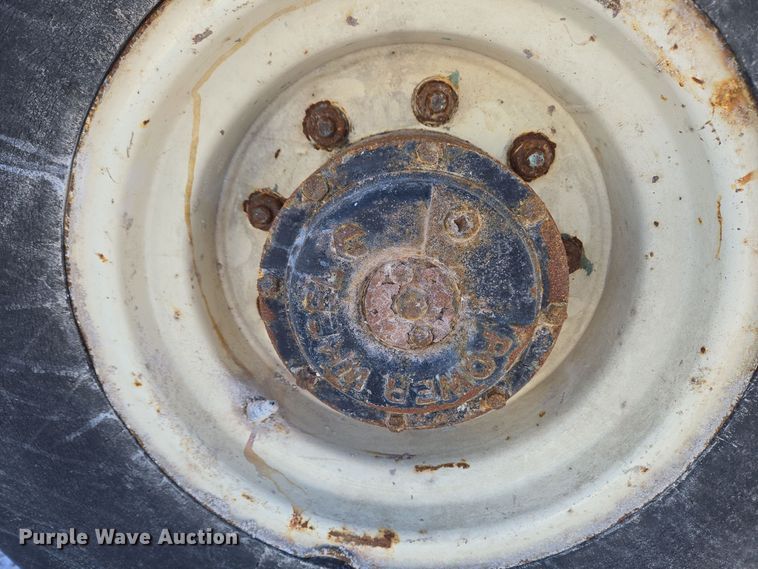 image for item EC3950 2001 Willmar 4500 Wrangler compact wheel loader