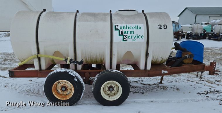 image for item EC3957 AG Systems AG1000 nurse tank trailer