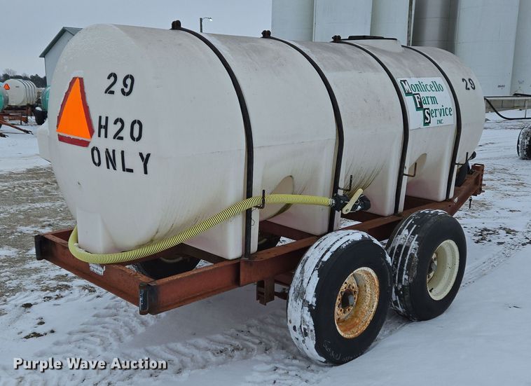 image for item EC3957 AG Systems AG1000 nurse tank trailer
