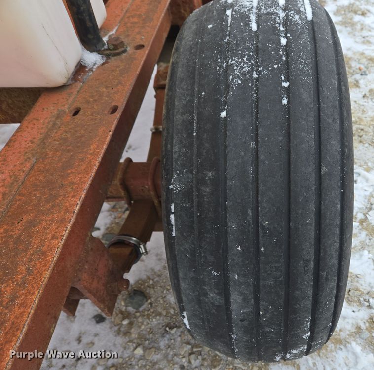 image for item EC3957 AG Systems AG1000 nurse tank trailer